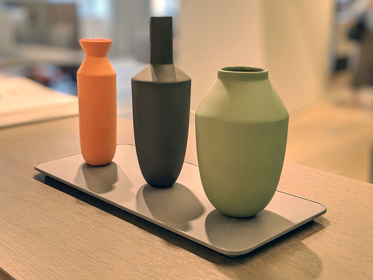 NeoCon 2019 Highlights Three Vase